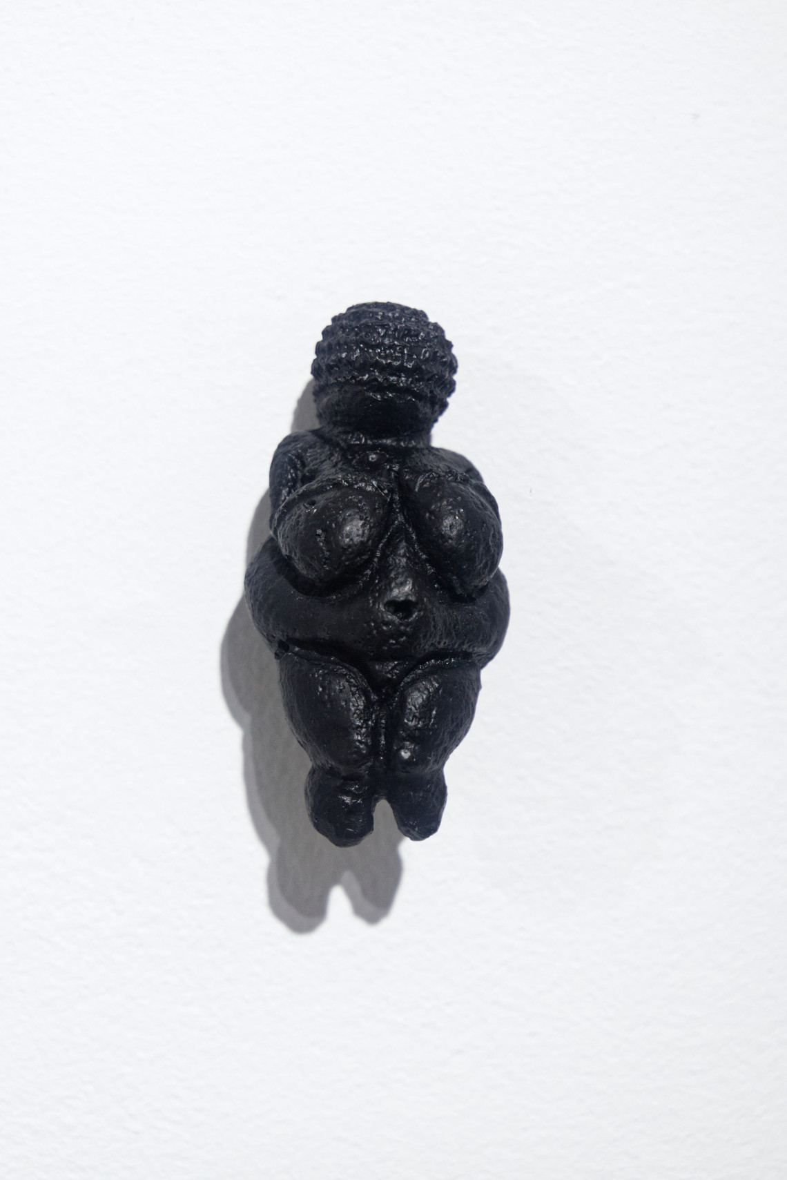  - Vénus de Willendorf (D’après Mike Bidlo Not Venus of Willendorf (24,000-22,000 B.C.E.) 2001-2006)